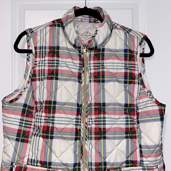 St. John's Bay Quilted Plaid Vest - Picture 2 of 11
